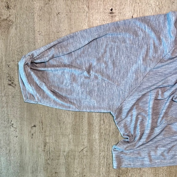 Nordstrom’s 1. State Peplum 3/4 Sleeve Top - Picture 4 of 9